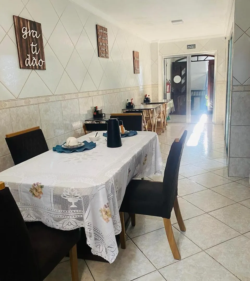 מלון גווארולוס Hostel Anprado 5